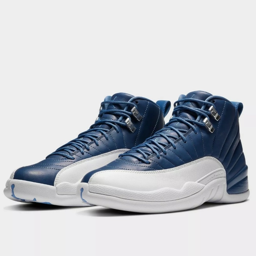 AIR JORDAN 12 retro